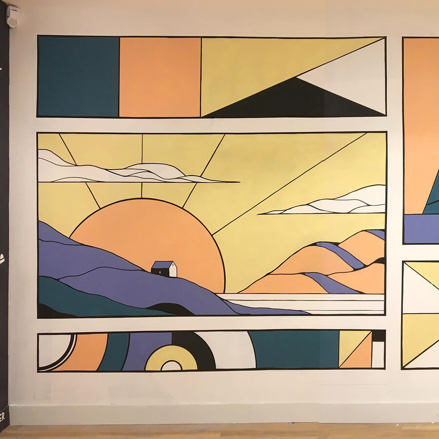 Murale peinte par Lucas Saenger. Dans une composition en cases, on y voit un mélange de formes abstraites et illustratifs.